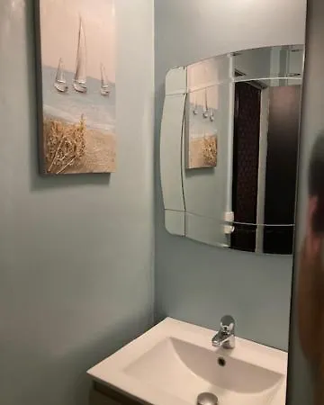 Les Pieds Dans L Eau Apartment