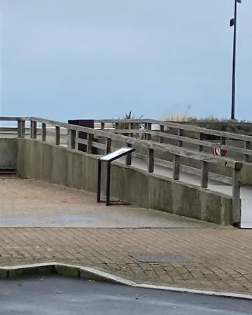 Apartment Les Pieds Dans L Eau *