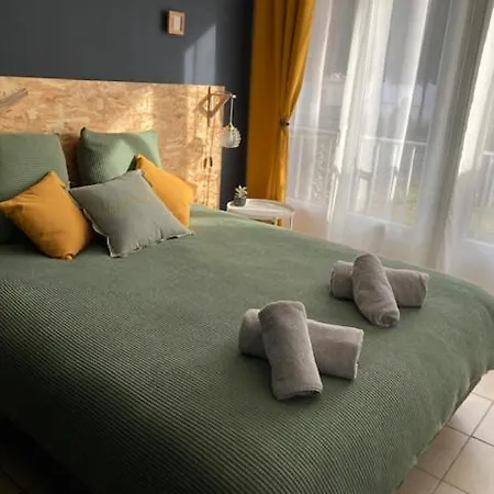 Apartment Les Pieds Dans L Eau *