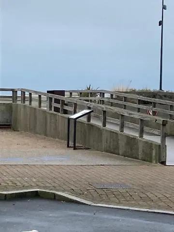 Apartment Les Pieds Dans L Eau *